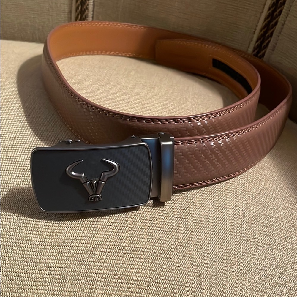 NWOT Bulliant Men's Brown Leather Belt with Black Buckle